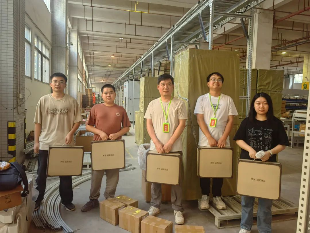 情系一線 | 炎炎夏日送清涼，致敬高溫下的堅守