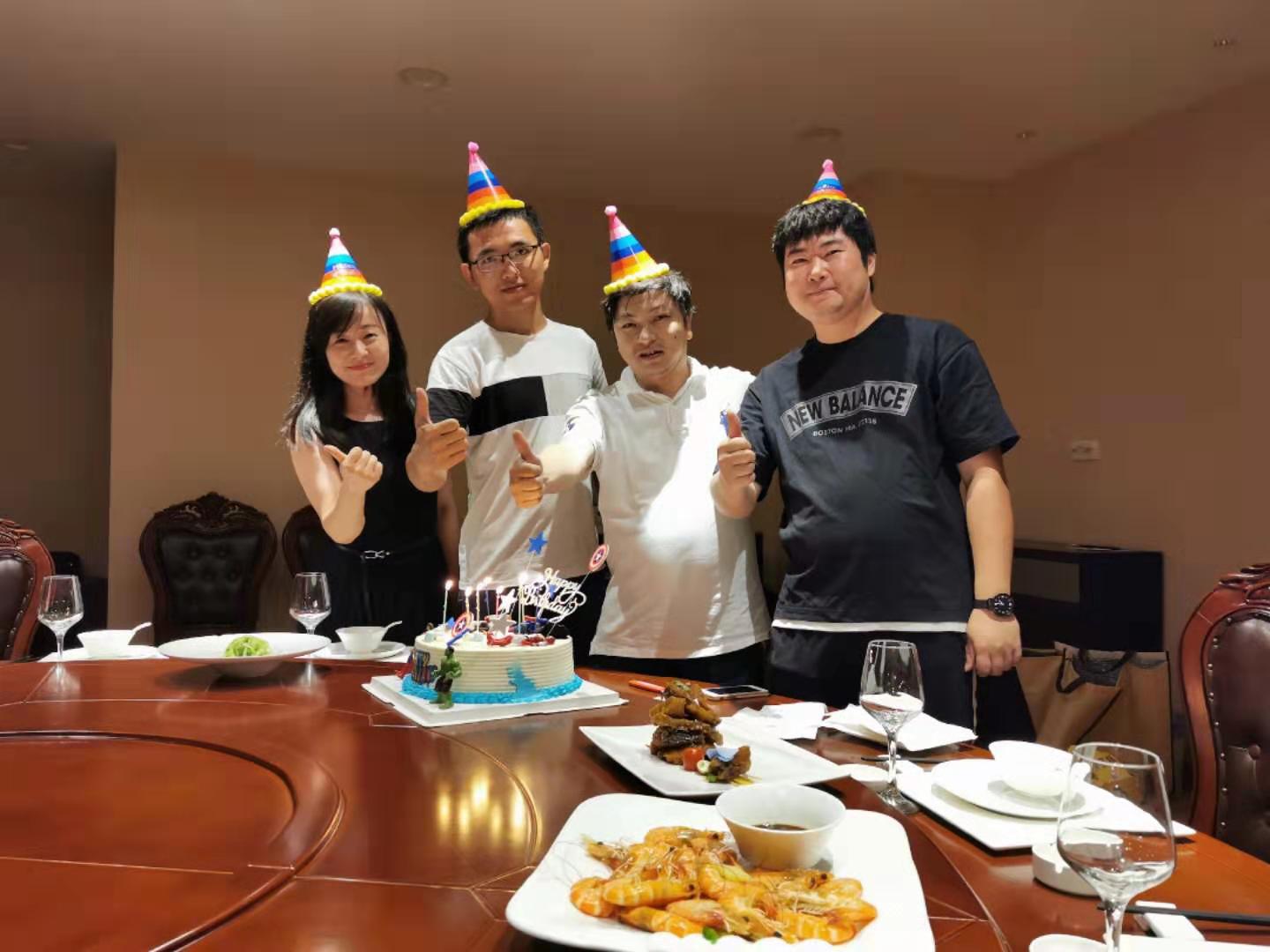 夏送清涼，集體慶生，慰問一線 | 致我們的一線伙伴：辛苦了！