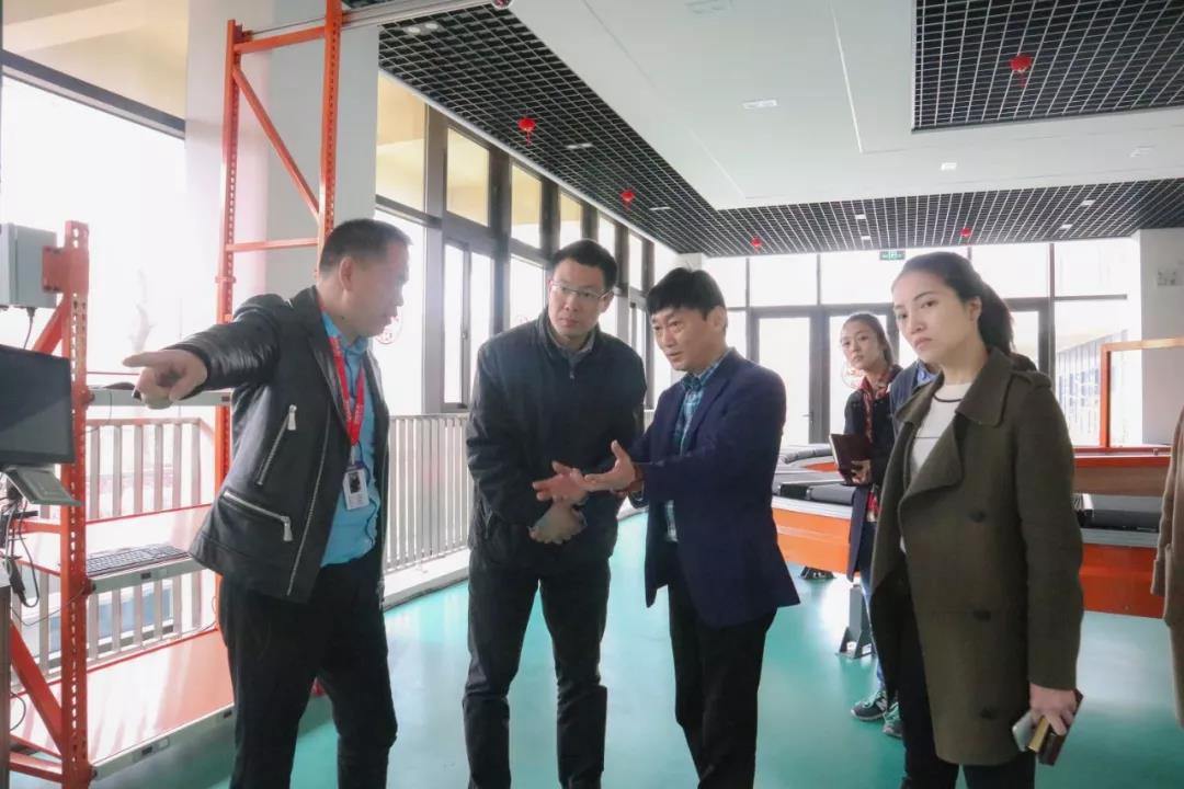 簡訊 | 黨建引領(lǐng)，助力企業(yè)發(fā)展！上海市委黨校領(lǐng)導(dǎo)一行蒞臨寶開考察調(diào)研！