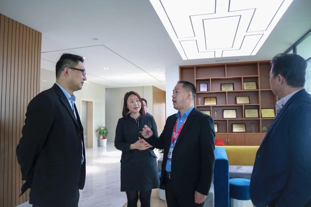 快訊 | 熱烈歡迎吳涇鎮領導蒞臨寶開指導工作！