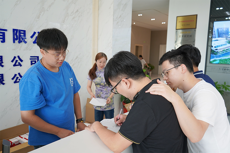 月圓中秋 · 集體慶生 | 溫馨九月，迎佳節，賀生辰，共團圓！